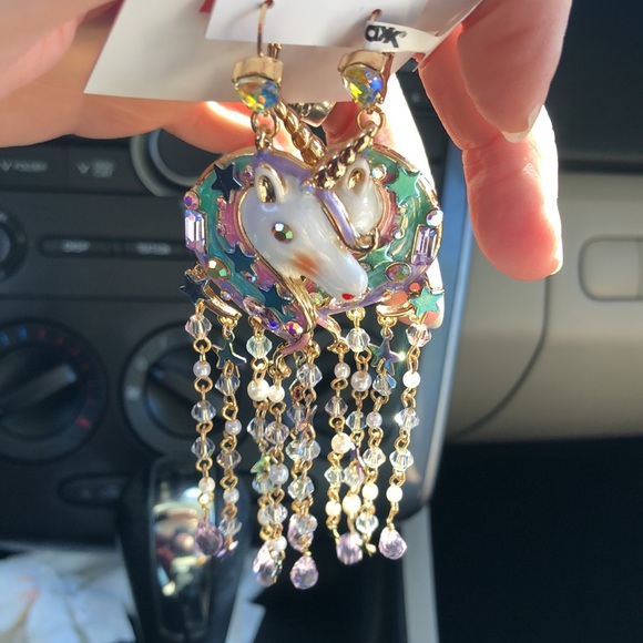 NWT Betsey Johnson Sparkly Rhinestone & Beaded Unicorn & Star Earrings 🦄 - Picture 12 of 12